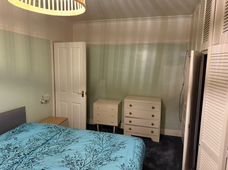 Property photo 1 of 2