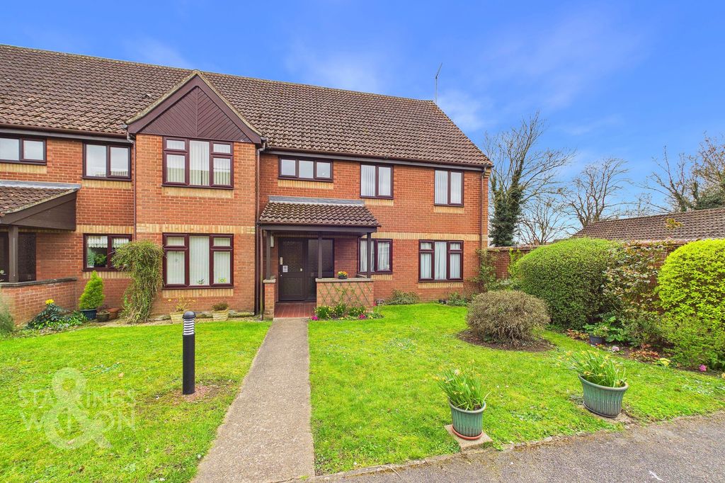 Property photo 1 of 15