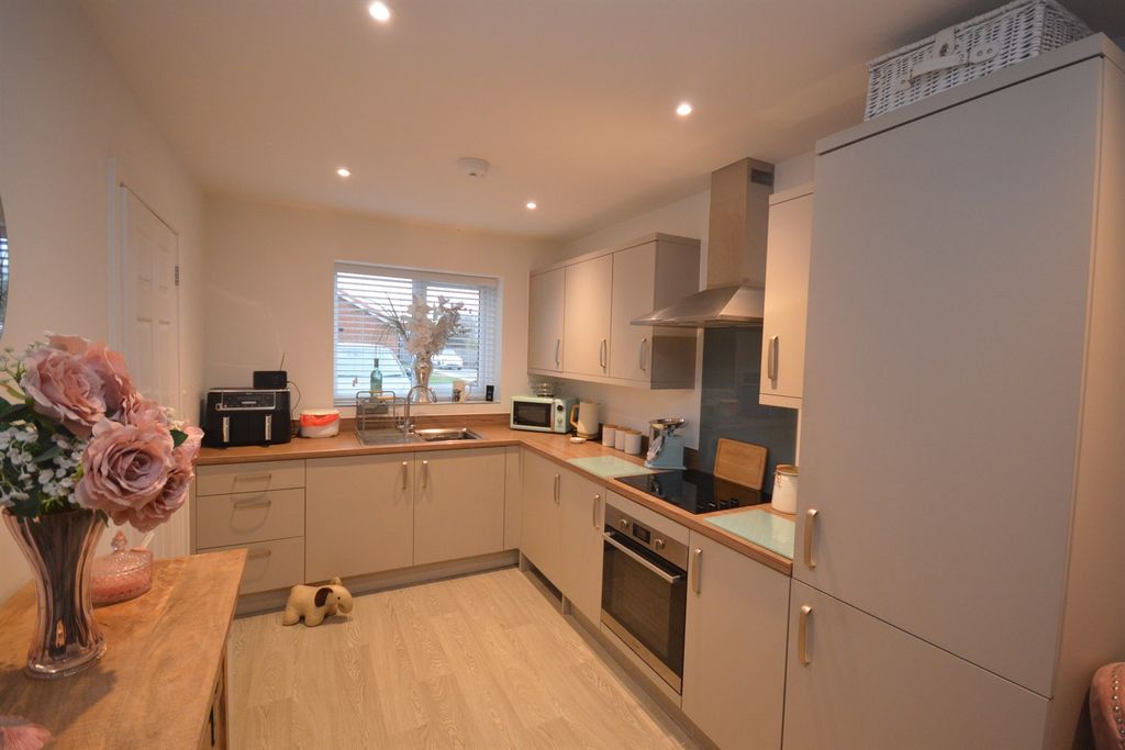 Property photo 2 of 11 Other