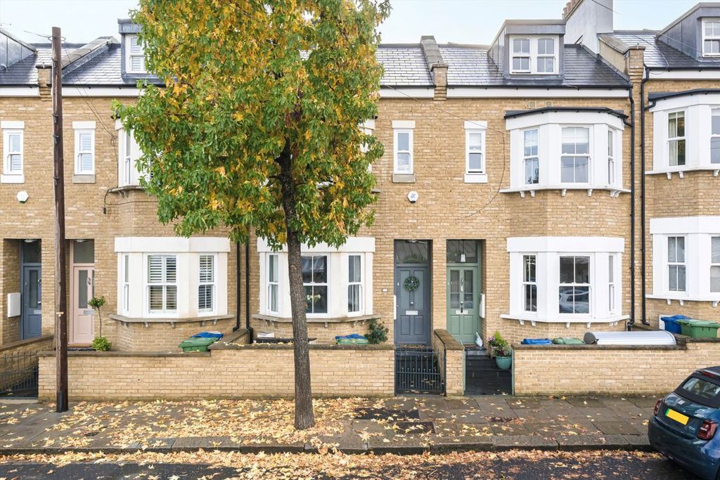 Property photo 1 of 13