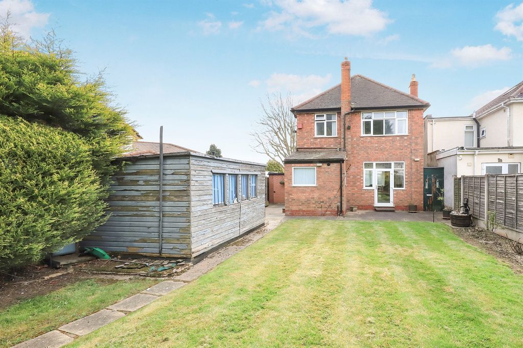 Property photo 2 of 15