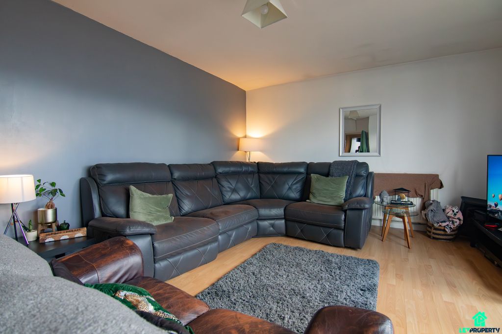 Additional image 5 of 2 bed flat for saleBrabloch Park, Paisley PA3