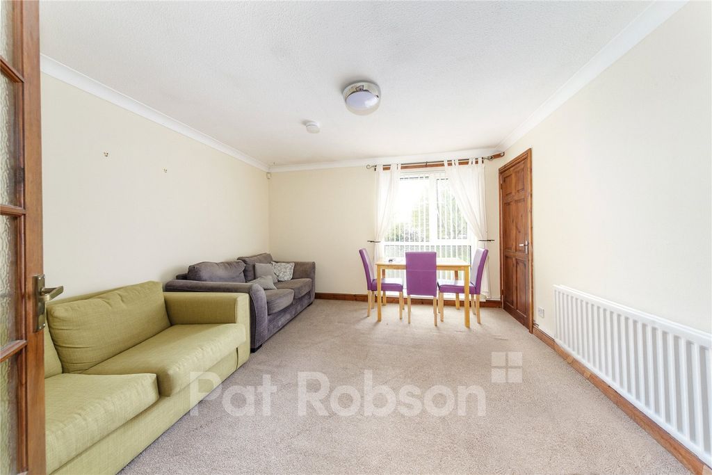 Property photo 2 of 11 Picture 2