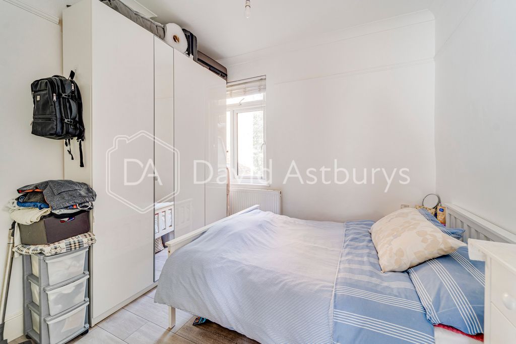 Property photo 3 of 11 Ndb04110_Enfused