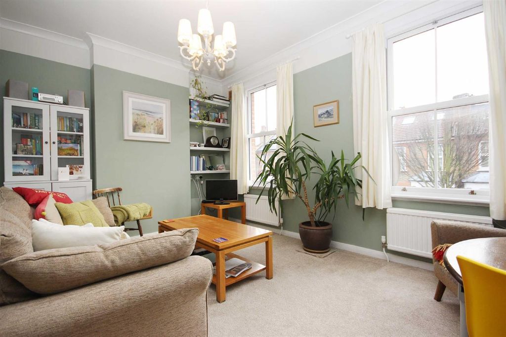 Property photo 1 of 13