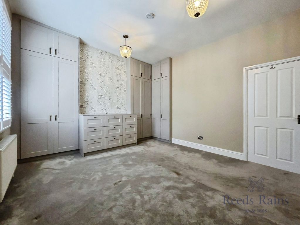 Property photo 3 of 18 Pbox-Img.Jpg
