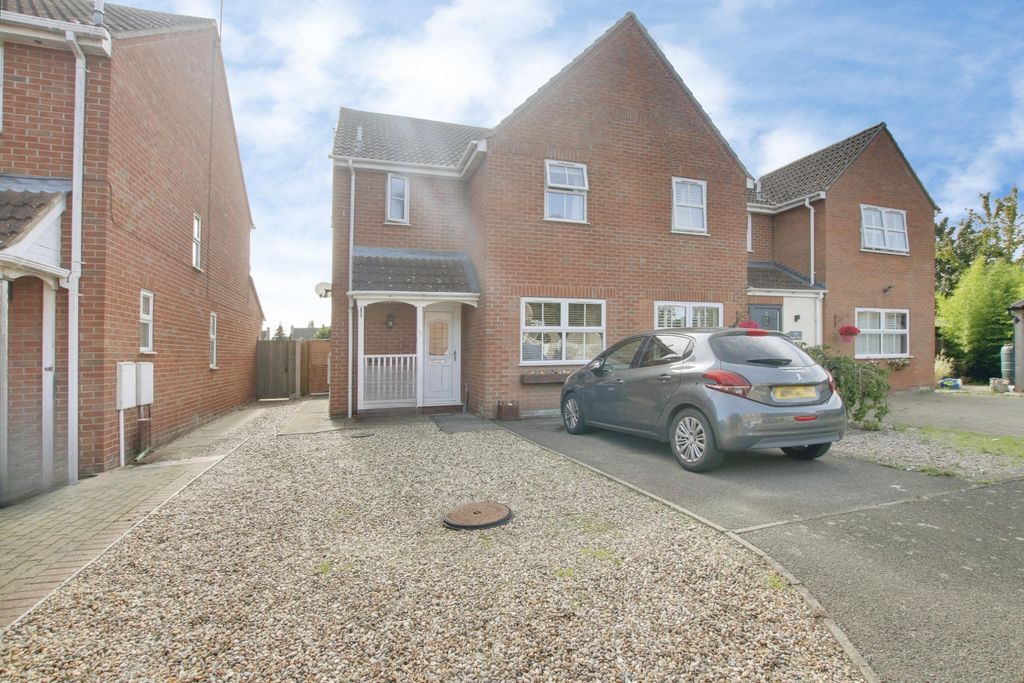 Property photo 1 of 7