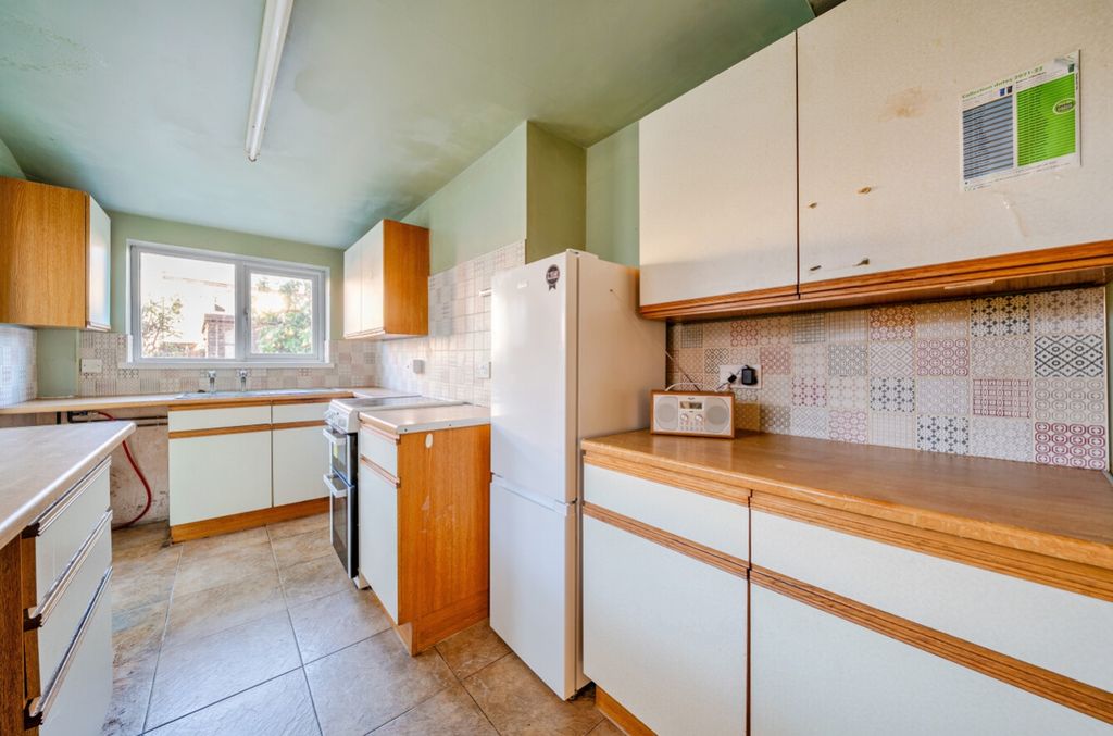 Property photo 2 of 10 1535925-8-1A144769d366c