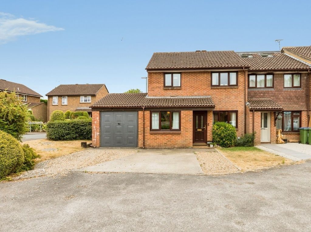 Property photo 1 of 16 Picture No. 23