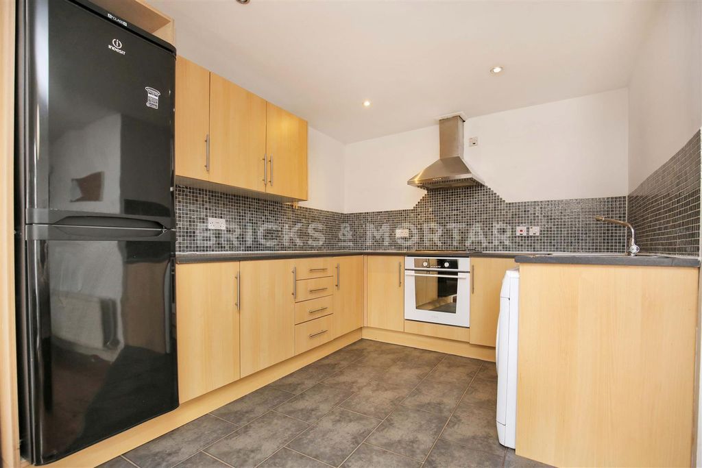 Property photo 2 of 8 2.Jpg