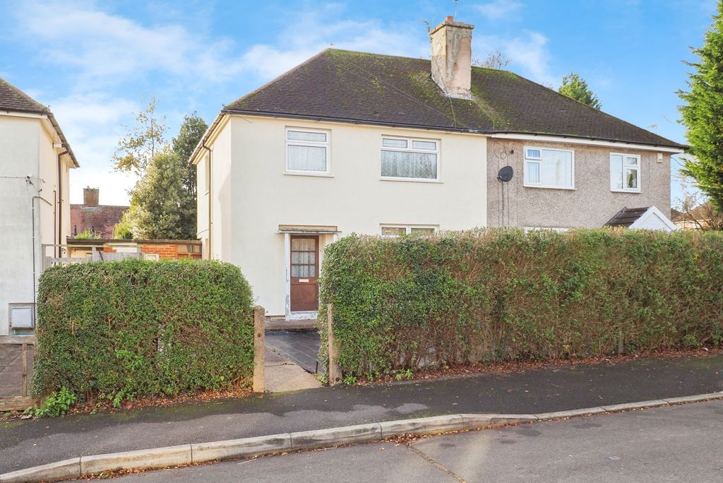 Property photo 1 of 17 Front