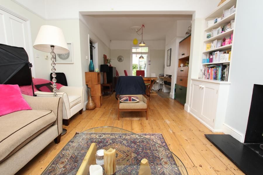 Property photo 2 of 12