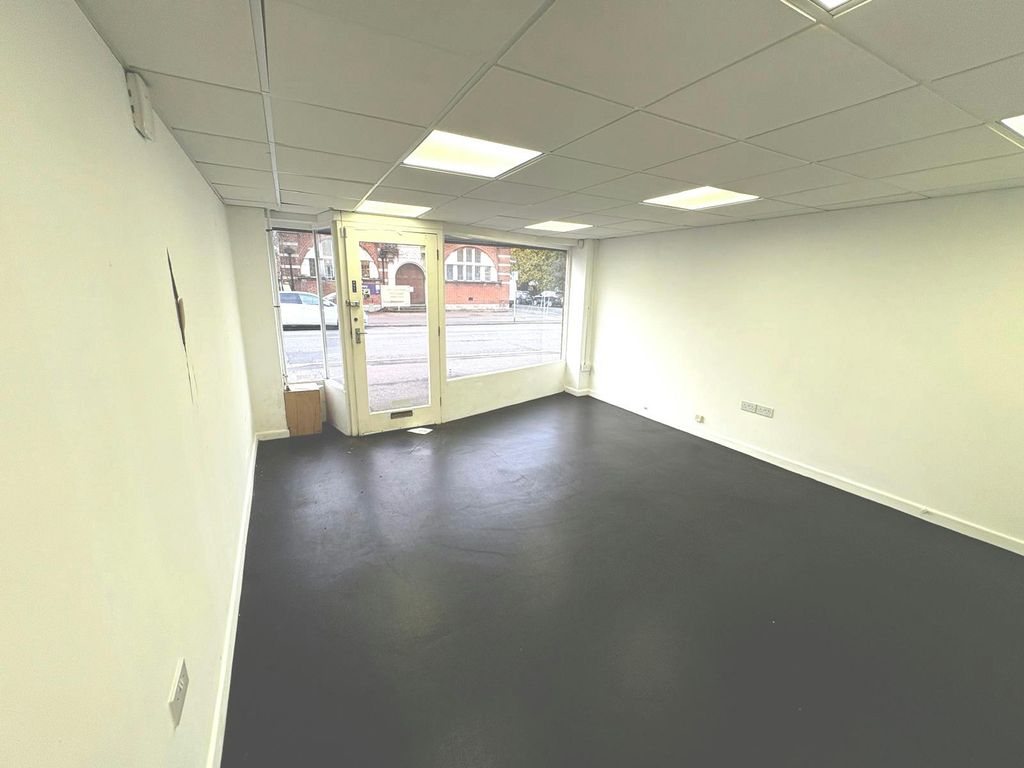 Property photo 2 of 5 573 Wimborne Road2 E.Jpg