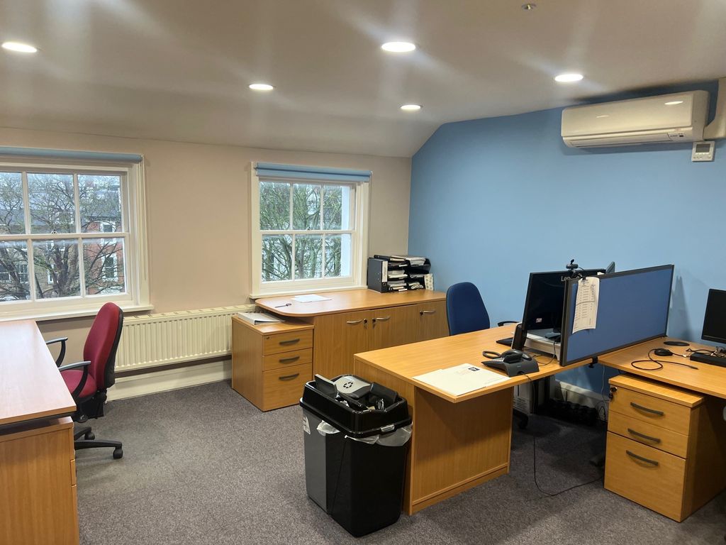 Property photo 3 of 3