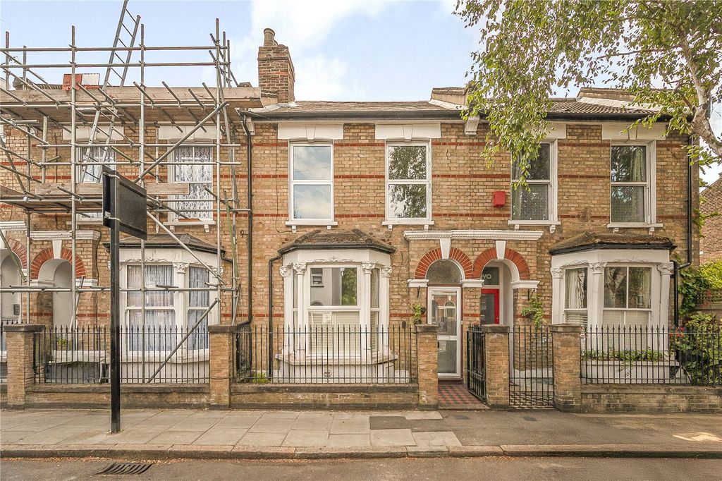 Property photo 1 of 14 Picture No. 04