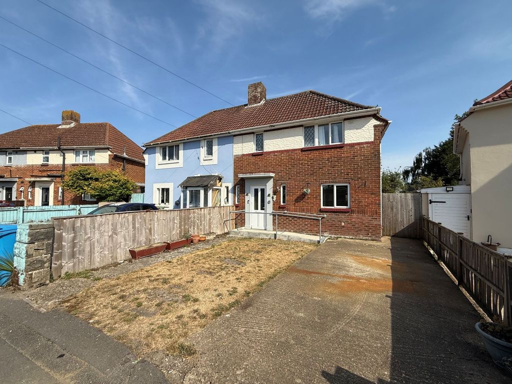 Property photo 1 of 21