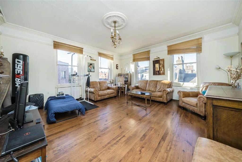 Property photo 2 of 5