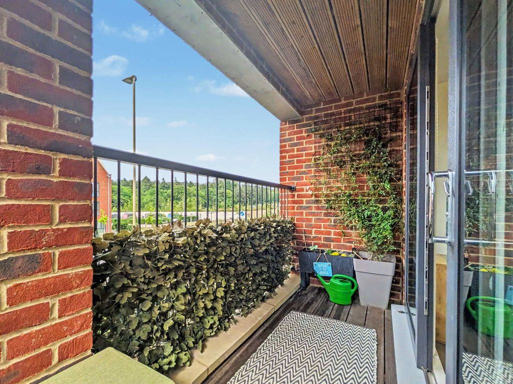 Property photo 3 of 13 Picture No. 05