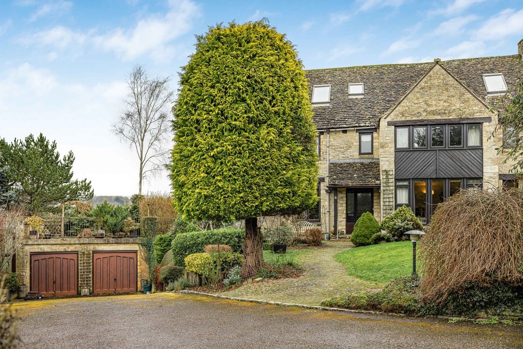 Property photo 1 of 23 Front