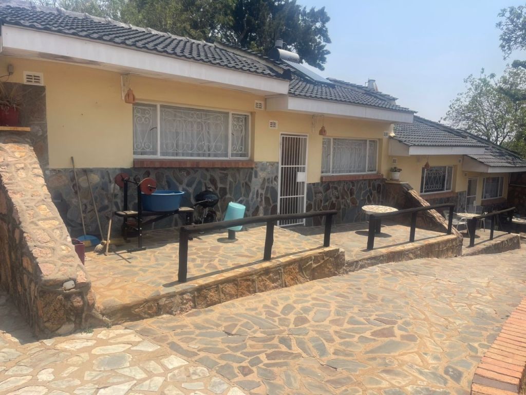 Property photo 3 of 30