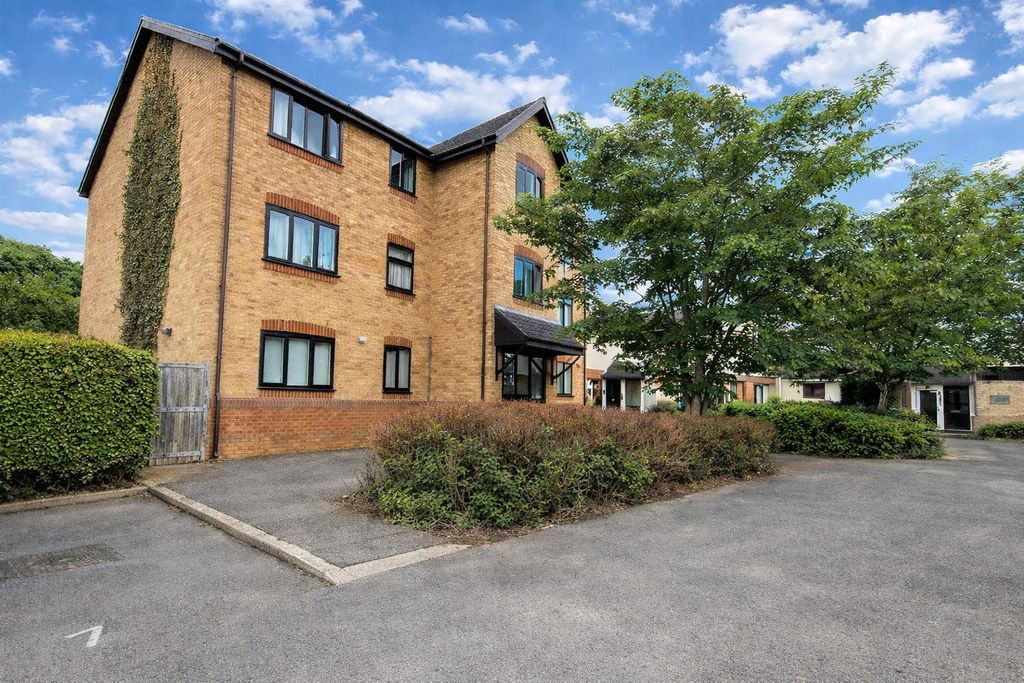 Property photo 2 of 16 Front Shot.Jpg