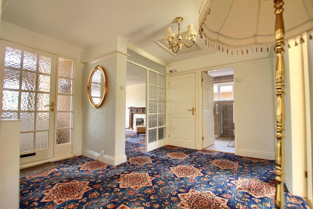 Property photo 3 of 17 Cr14.Jpg