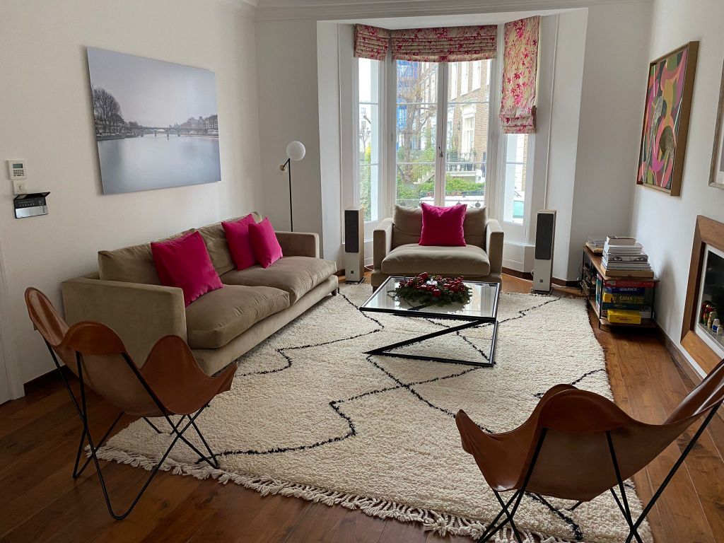 Property photo 3 of 17