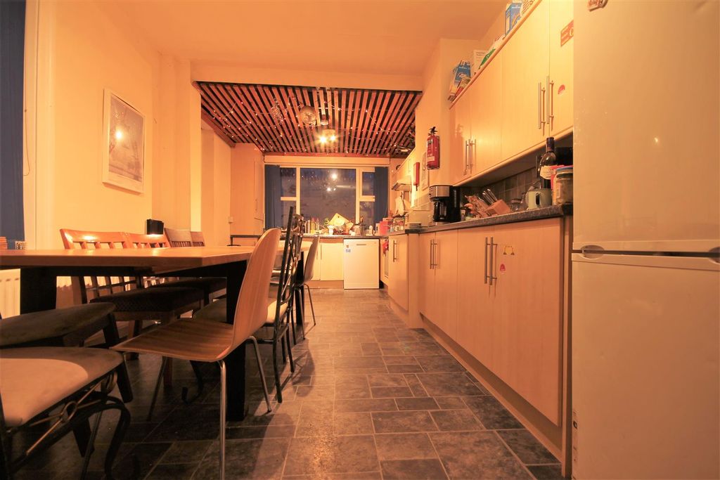 Property photo 1 of 7 2.Jpg