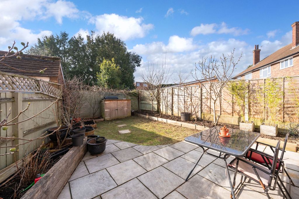Property photo 2 of 8