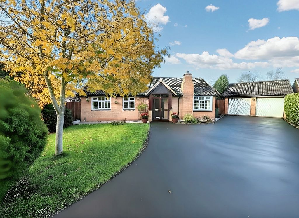 Property photo 1 of 37