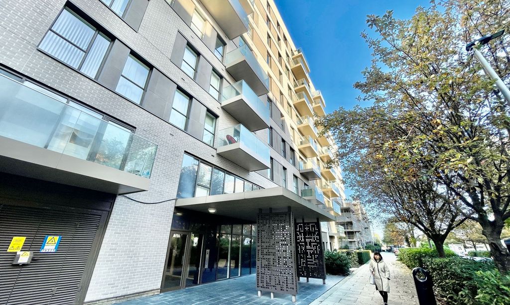 Property photo 1 of 5