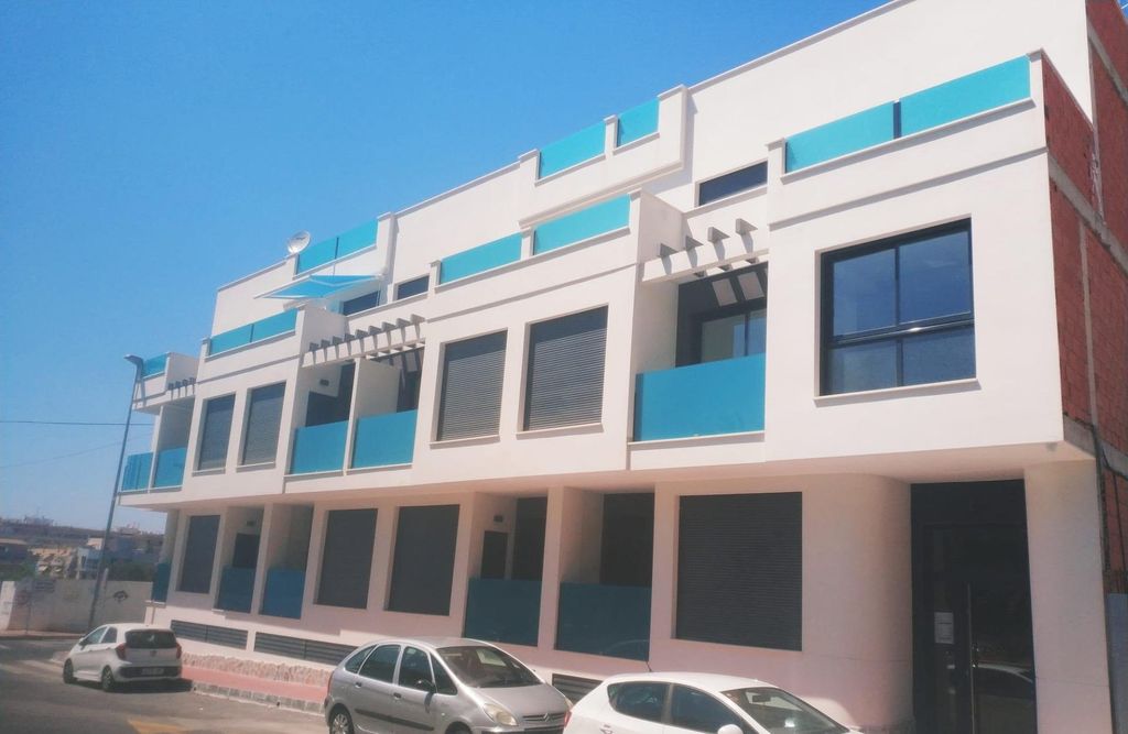 Property photo 1 of 21