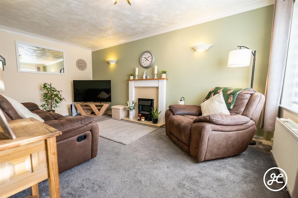 Property photo 3 of 20 Dsc00335.Jpg