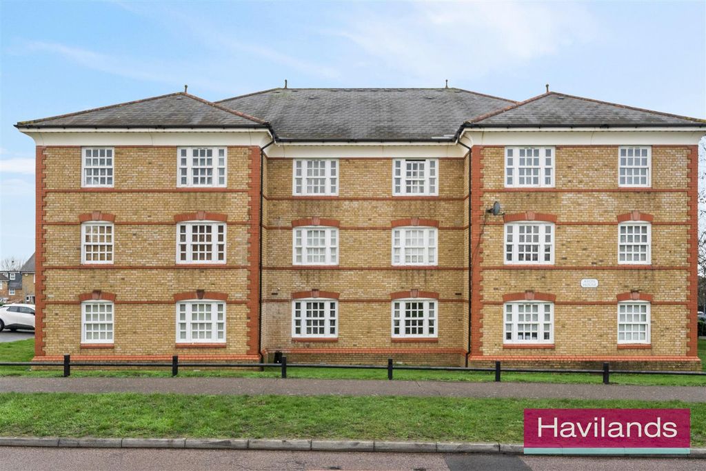 Property photo 1 of 12 Avon House-1.Jpg