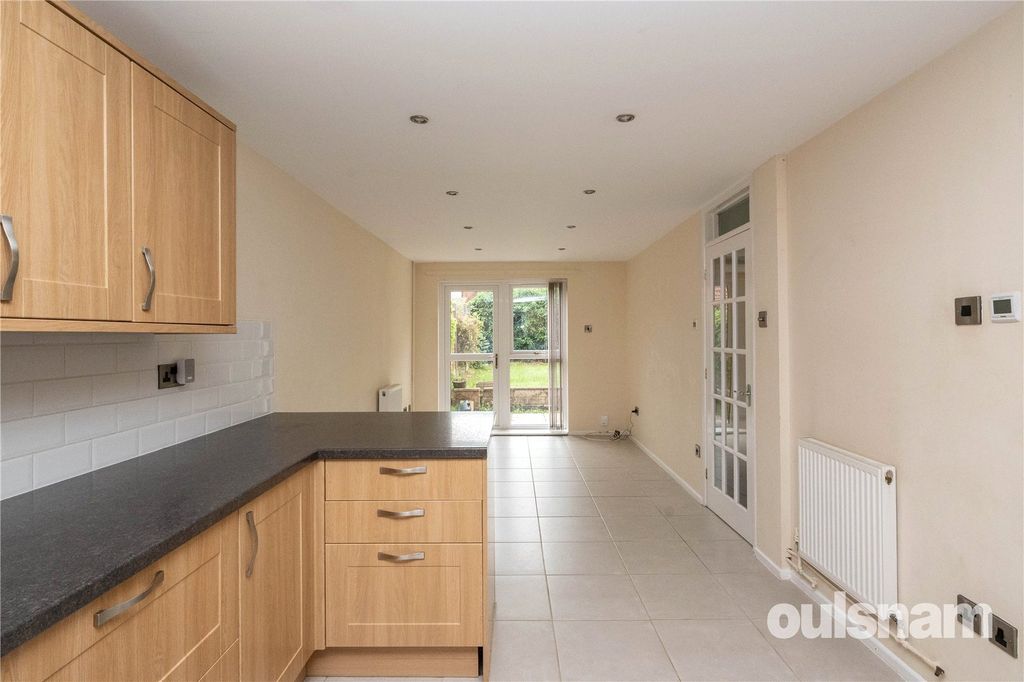Property photo 2 of 18 Picture No. 04