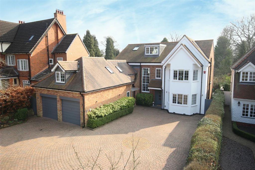 Property photo 1 of 35 Front.Jpg