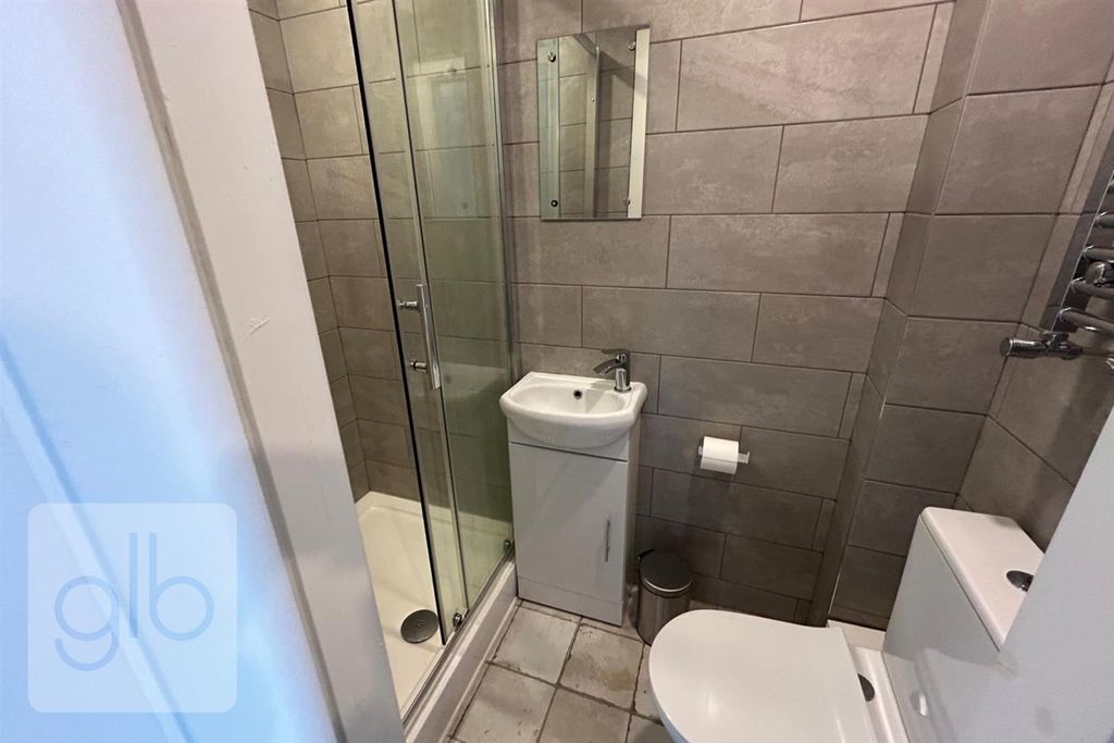 Property photo 2 of 7 7.Png