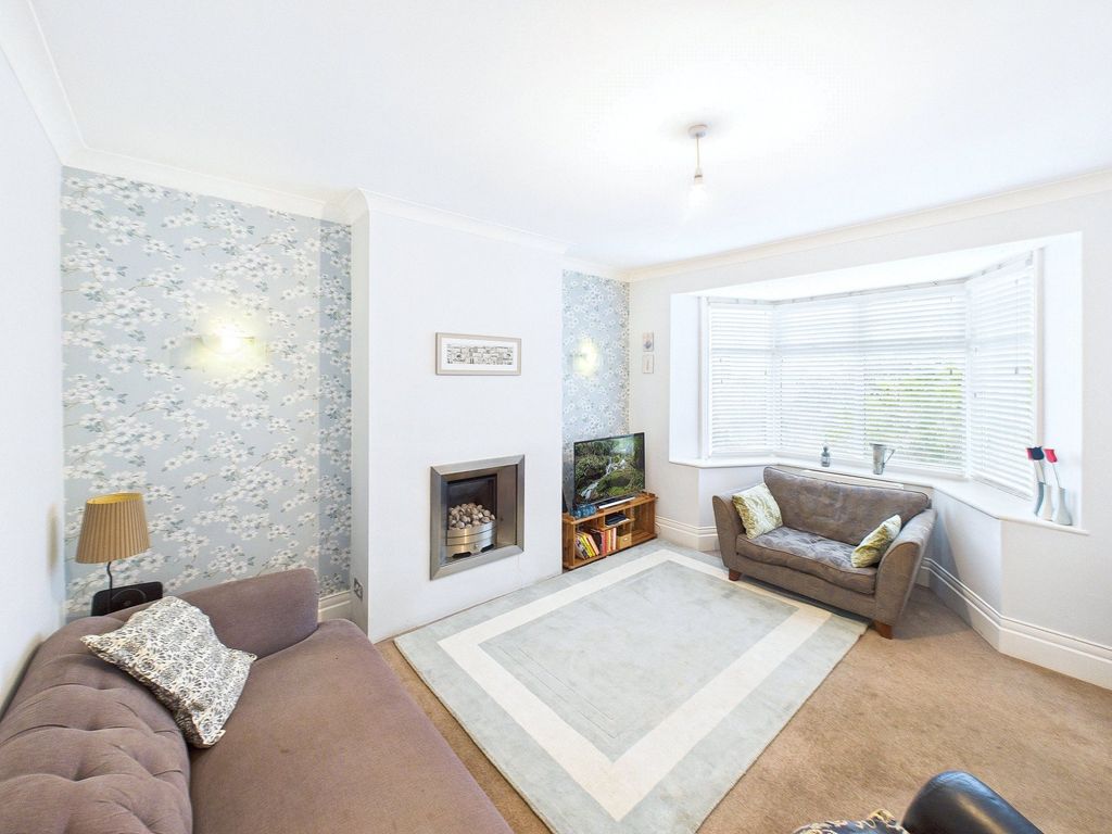 Property photo 2 of 22