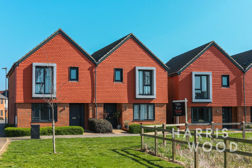 Property photo 1 of 36 4263921