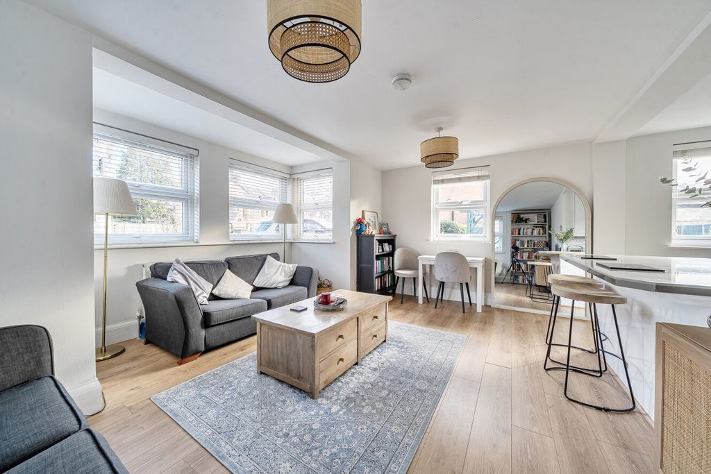 Property photo 3 of 17 Picture No. 29