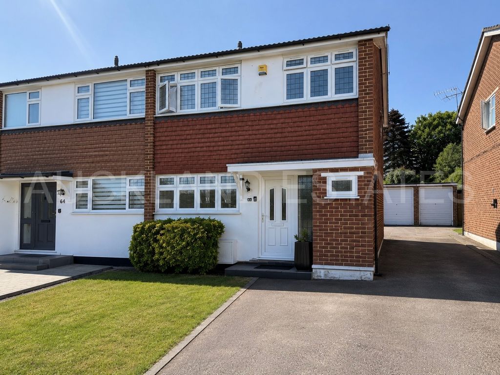Property photo 1 of 15 Image00015