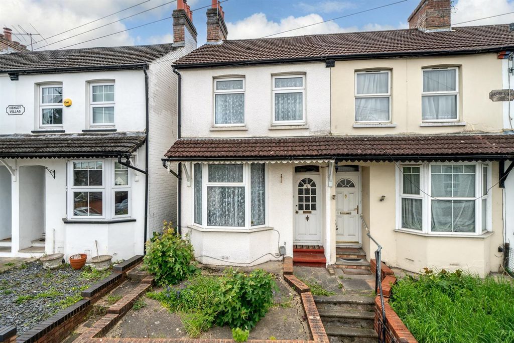Property photo 1 of 9