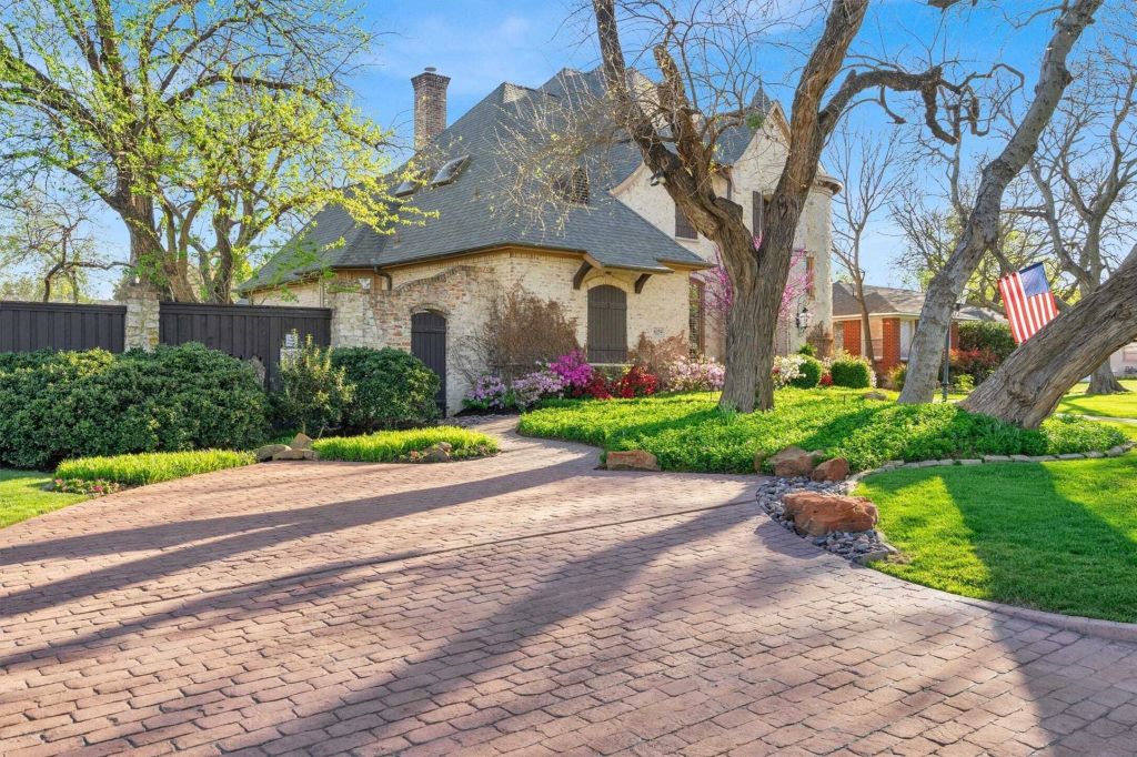 Property photo 3 of 31 <Alttext/>