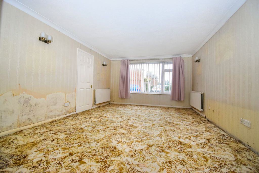 Property photo 2 of 13 Living Room