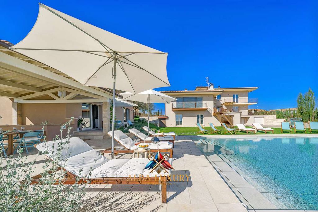 Property photo 3 of 30