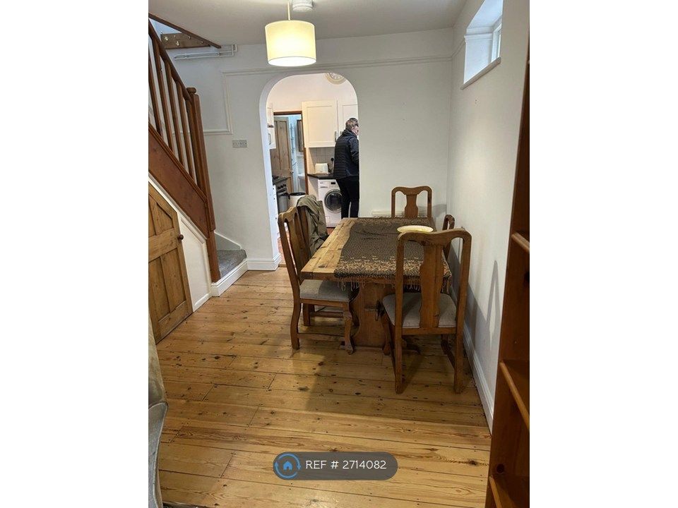 Property photo 3 of 13 Dining Room 1