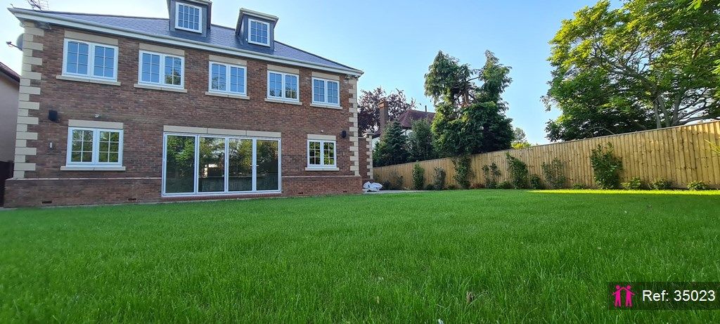 Property photo 3 of 14