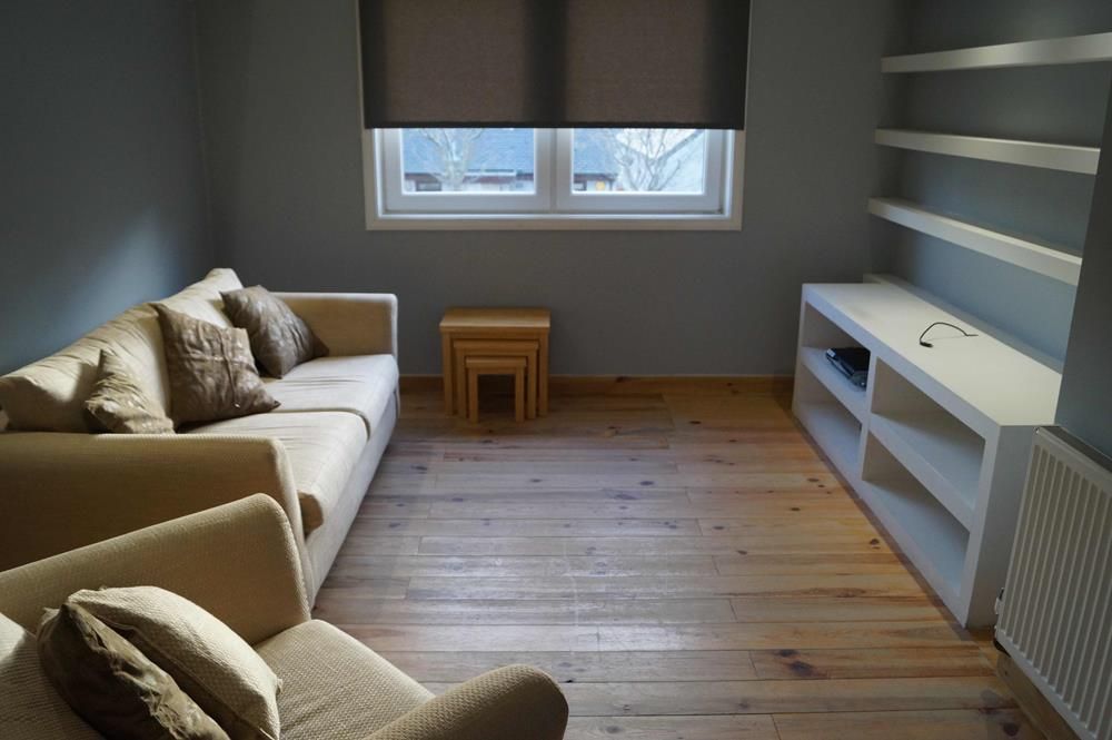 Property photo 1 of 7 Lounge