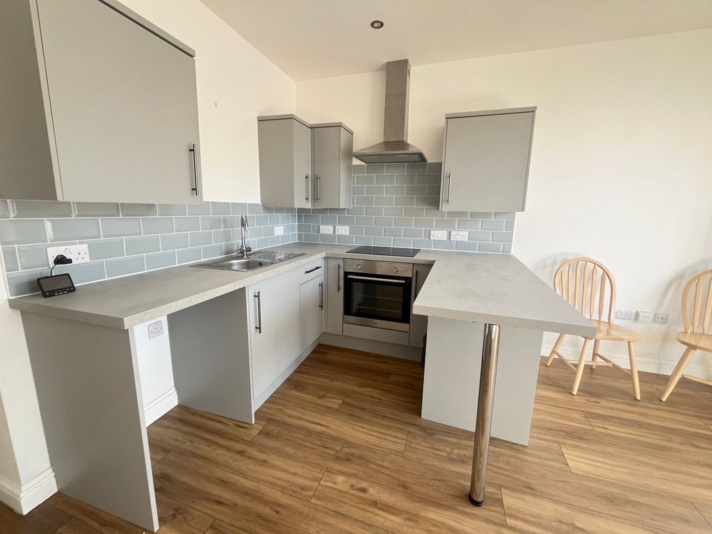 Property photo 2 of 5 Kitchen