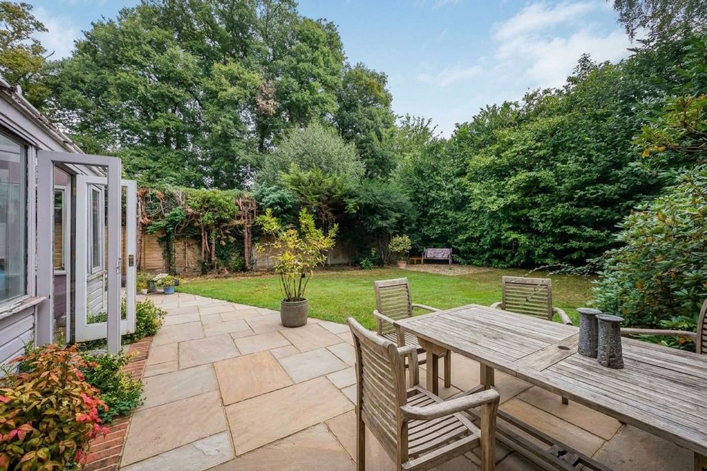 Property photo 3 of 16 2